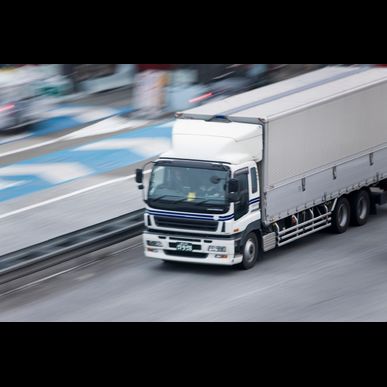 淀川区で軽貨物配送の求人をお探しの方はLienfrot運送に応募